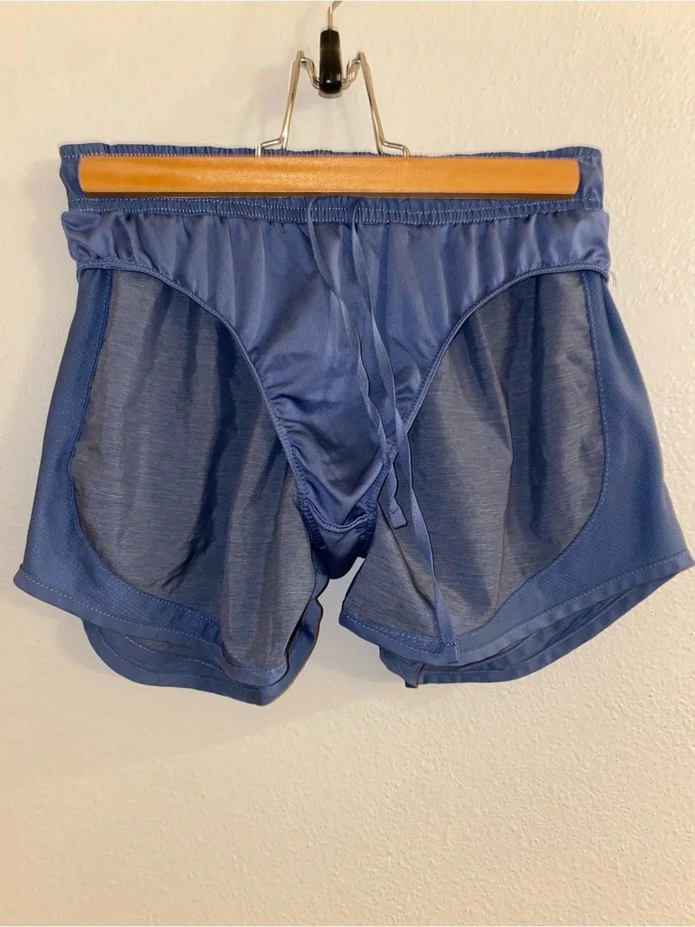 Nike Dri-FIT Athletic Shorts – Size S